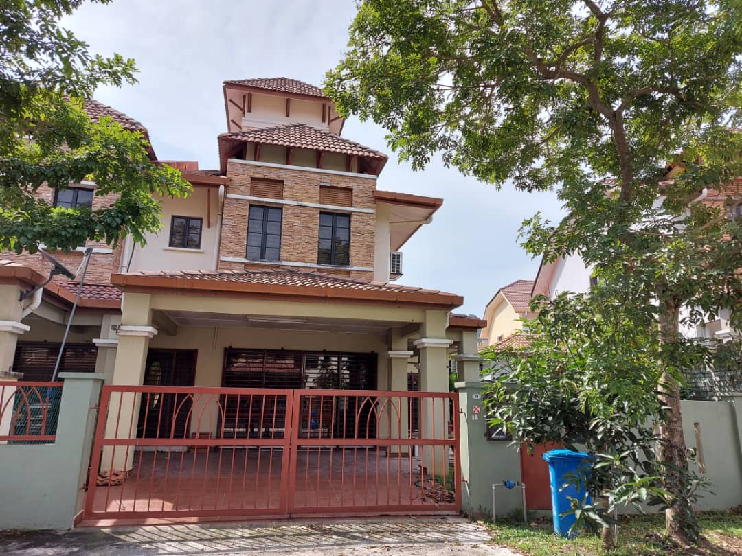 40677047-d1a3-4318-b0d7-63cef1b45ef9